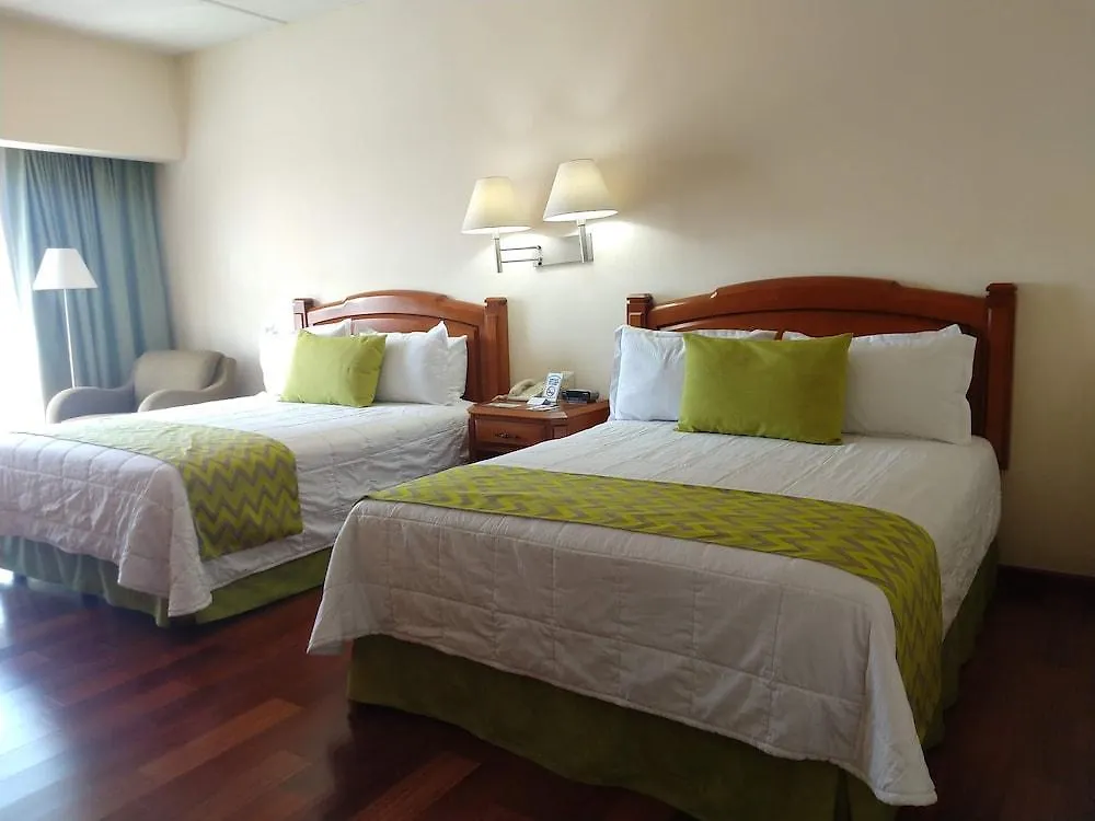 Hotel Villa Florida プエブラ